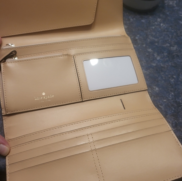 kate spade Handbags - Kate Spade Wallet